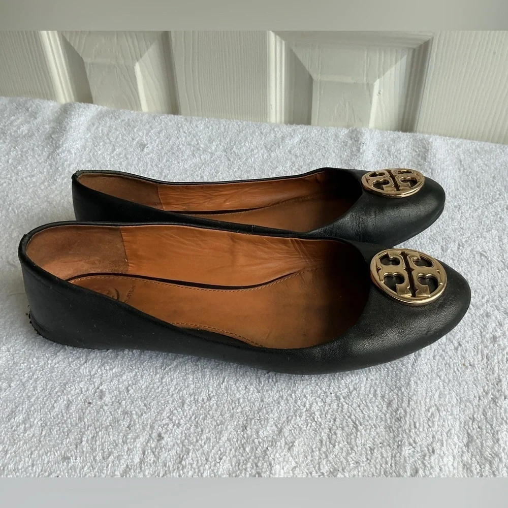 Tory Burch Black Leather Flats with Gold Emblem